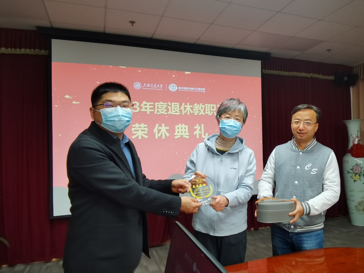 图片 3.png 图片 3.png